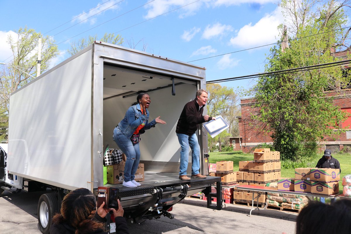 Mayor Joe Hogsett tweet media