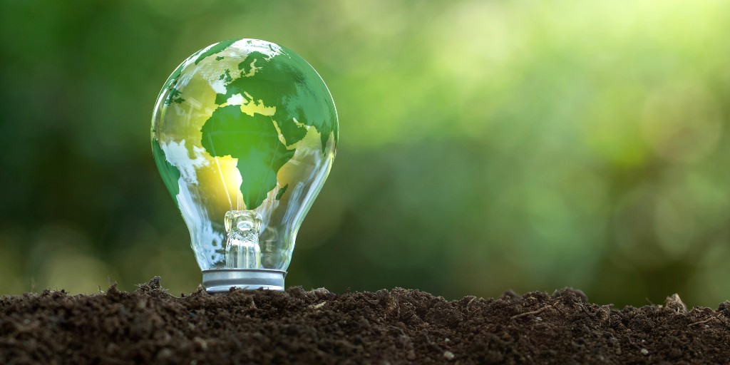 NPPCWPX's tweet photo. In honor of #EarthDay, we wanted to share some sustainable #PorkFacts! Over the past 50-plus years, the U.S. #PorkIndustry has reduced its environmental footprint by 8%. How did we do it? By using:
♻️ 75% less land
♻️ 25% less water
♻️ 7% less energy 
#SustainableFarming https://t.co/iyRMQLLsGT