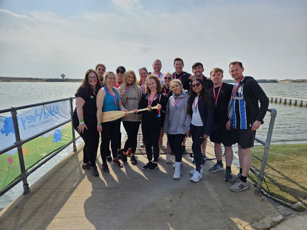 eggshellskull's tweet photo. So proud of team @MSBSolicitors today finishing 3rd overall at the @AlderHeyCharity dragon boat racing #meanssomethingboaty https://t.co/DZfywNectG