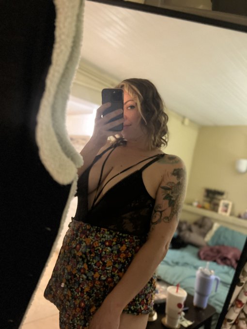 I must be up to something 😈  #fansonly #viral #explorepage #hot #sexy #cosplay #lingerie #linkinbio #fans<a href="/tag/fansonly"class="tags">#fansonly</a><a href="/tag/viral"class="tags">#viral</a><a href="/tag/lingerie"class="tags"><span>#lingerie</span></a><a href="/tag/booty"class="tags"><span>#booty</span></a><a href="/tag/curvy"class="tags"><span>#curvy</span></a><a href="/tag/sexy"class="tags"><span>#sexy</span></a><a href="/tag/hot"class="tags"><span>#hot</span></a><a href="/tag/linkinbio"class="tags"><span>#linkinbio</span></a>