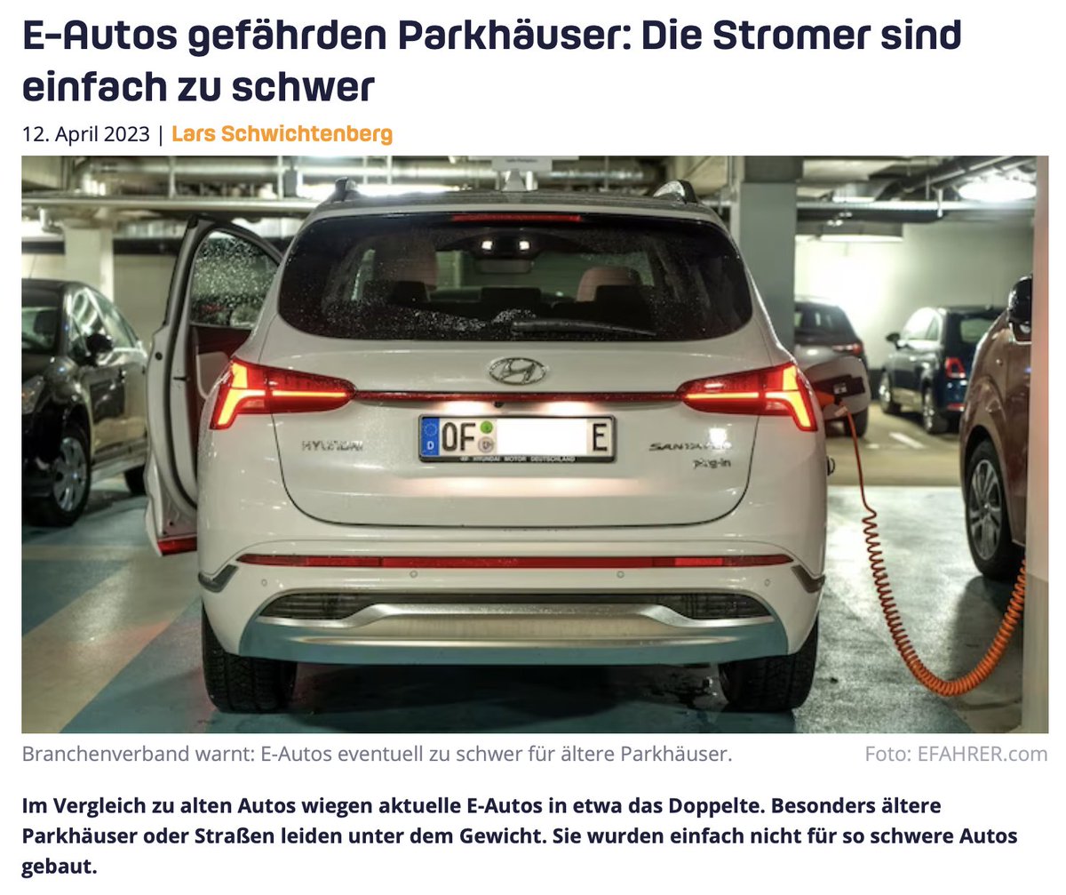 MineCooky's tweet photo. #efahrer-chip ist sich ja auch für nichts zu schade. Jetzt machen sie Schlagzeile damit, dass #Elektroautos doppelt so schwer wie #Verbrenner seien.
Wenn man sich dann den Artikel genauer ansieht stellt man fest: Die vergleichen Elektroautos aus dem Jahr 2023 mit Verbrennungsautos aus den 1970er und stellen fest, dass es das die Elektroautos heute das doppelte davon wiegen.
Für diesen wahnwitzigen Vergleich beruft man sich auf einen Bericht der Briten, demnach britische Parkplätze in Parkhäuser der 1970er für durchschnittlich 1.000 kg ausgelegt wurden. Daher brechen sie nun wegen den Elektroautos zusammen. Ganz bestimmt.
Im weiteren Verlauf des Artikels philosophiert man dann über das Gewicht der Akkus und wie schwer die seien. Zieht aber natürlich keinen Vergleich zu einem Verbrennungsmotor, mit Getriebe, Kardanwellen und gegebenenfalls sogar noch mehr davon für Allrad.
Derweil ignoriert man, was man im Teaser-Foto sogar noch zeigt: Hybridfahrzeuge
Autos, welche einen Elektromotor, einen Akku UND einen Verbrennungsmotor, Getriebe und Tank haben.
... und gaaanz unten schließt man dann damit ab, dass es Verbrenner heutzutage auch kaum noch mit weniger als 1.000 kg gibt. Es vielleicht doch nicht die schweren Akkus alleine sind, sondern vor allem die immer größer werdenden Autos und Sicherheitsansprüche.
Ja und doch tatsächlich, es gibt auch leichte Elektroautos, den smart EQ beispielsweise, aber auch die Zoe, den Corsa und den Fiat 500.
Bei solch einer Berichtserstattung steigt mir echt der Hut. Hauptssache irgendwie einen Skandal zaubern und die Leute auf die Webseite locken. Das ist kein Journalismus, das ist Populismus.