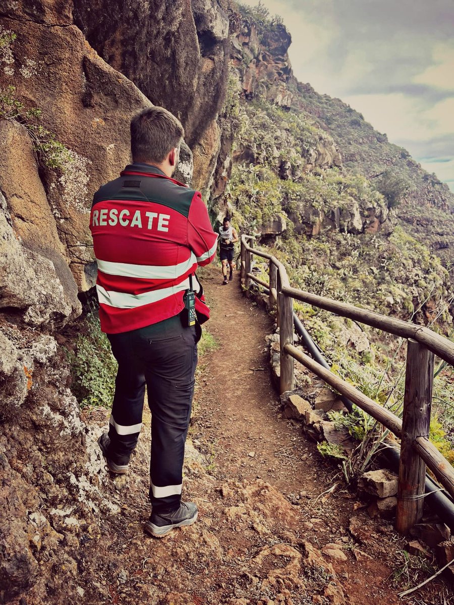 Unidad Búsqueda y Rescate tweet media