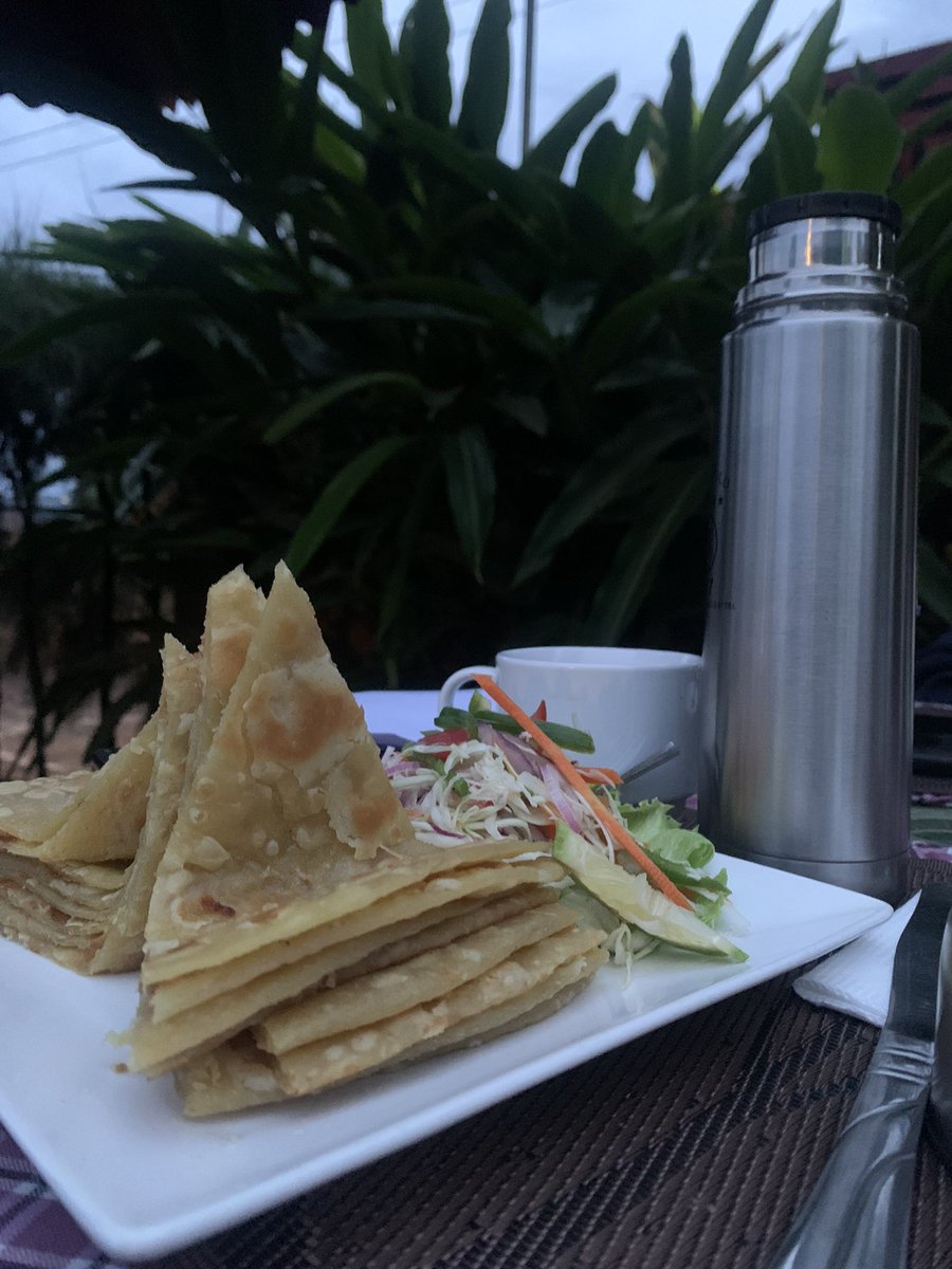 EmmanueMatovu's tweet photo. @ResortMacsedo thanks for the evening black tea. https://t.co/Qv4KMeqge5