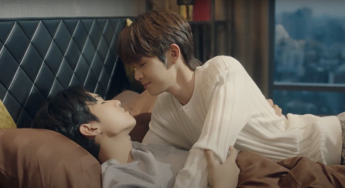 BedFriendSeries's tweet photo. แค่ได้ตื่นมาเจอหน้าคนที่รักในตอนเช้า 
วันนั้นก็กลายเป็นวันที่แสนพิเศษโดยไม่รู้ตัว ❤️

#BedFriendFinalEP https://t.co/SbVv9cTcgt