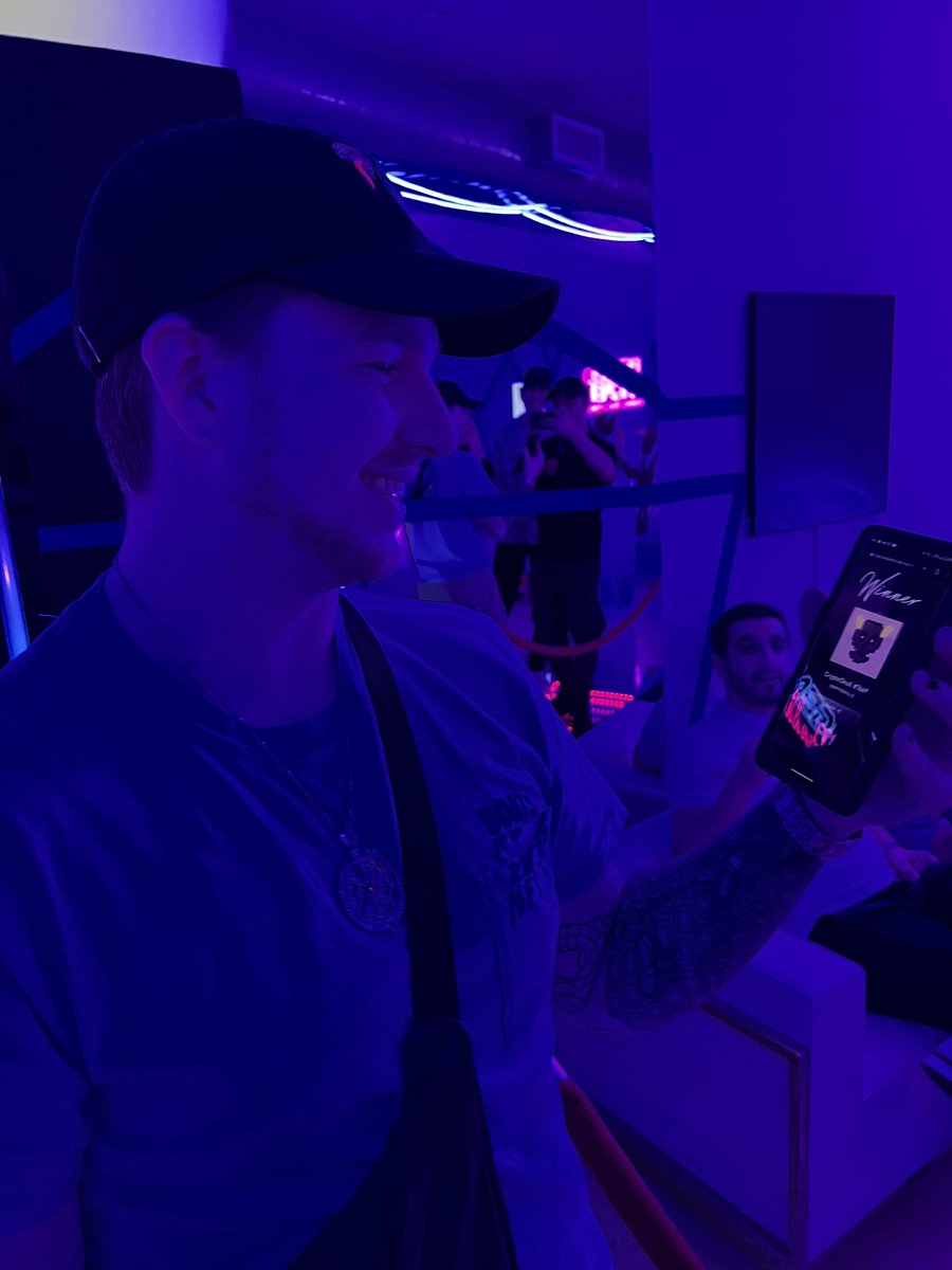 solanaxai's tweet photo. Congratulations to @joegrower420 for joining the skulls fam @Crypto_Skulls at @DegenArcade #nftnyc #nyc let’s welcome skull fam ☠️💀🔥 #wedigtheskulls https://t.co/9IRKdMinjY