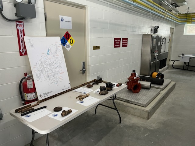 Wright_Pierce's tweet photo. It's a lovely day to learn about water treatment at the Central Acton Water Treatment Plant. Stop by to say hello, ask a few questions, or go for a walk in the nearby woods, a perfect way to spend #EarthDay2023! @ActonWater https://t.co/AsqbrQxsd3
