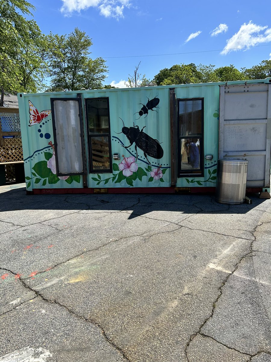 bethlaing tweet media