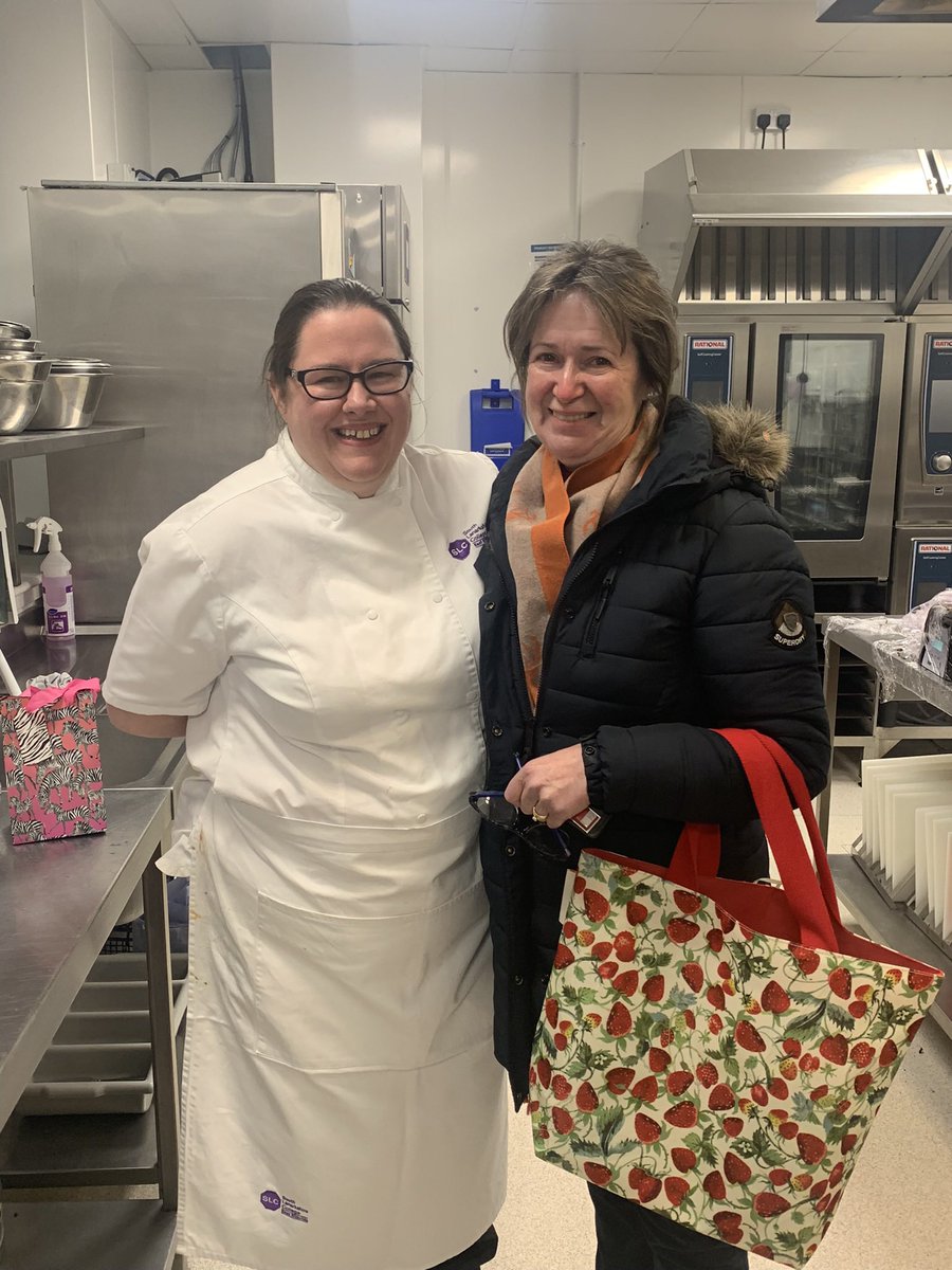 Helen Vass tweet media