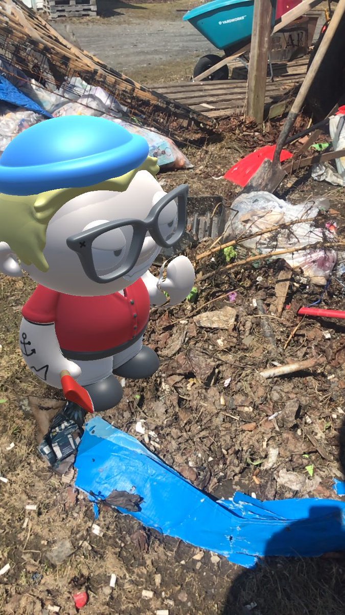 BigJCanada's tweet photo. Steve Flo getting ready to go to the dump #flovatarCares #EarthDay #cleanupweek @flovatar https://t.co/XRR0sdnOwa