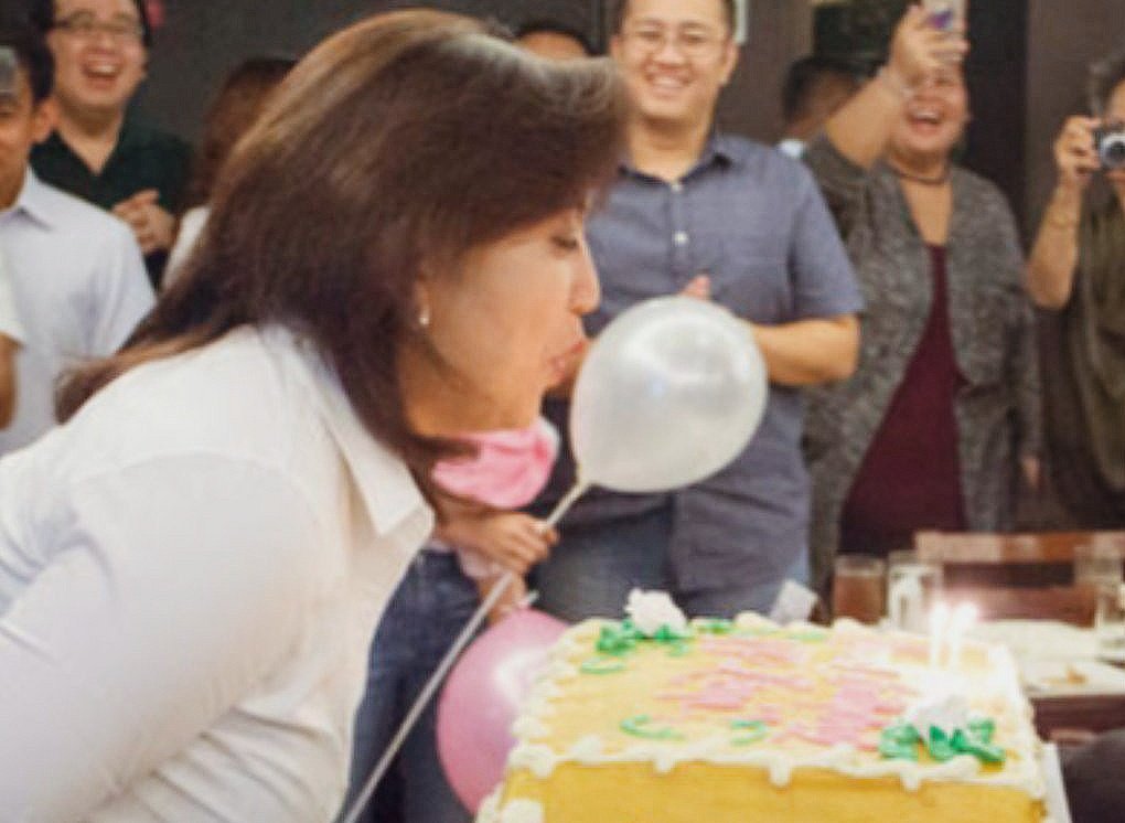 leonorsgallery's tweet photo. happy leni day !! ♡ https://t.co/aIv4ybIe2o