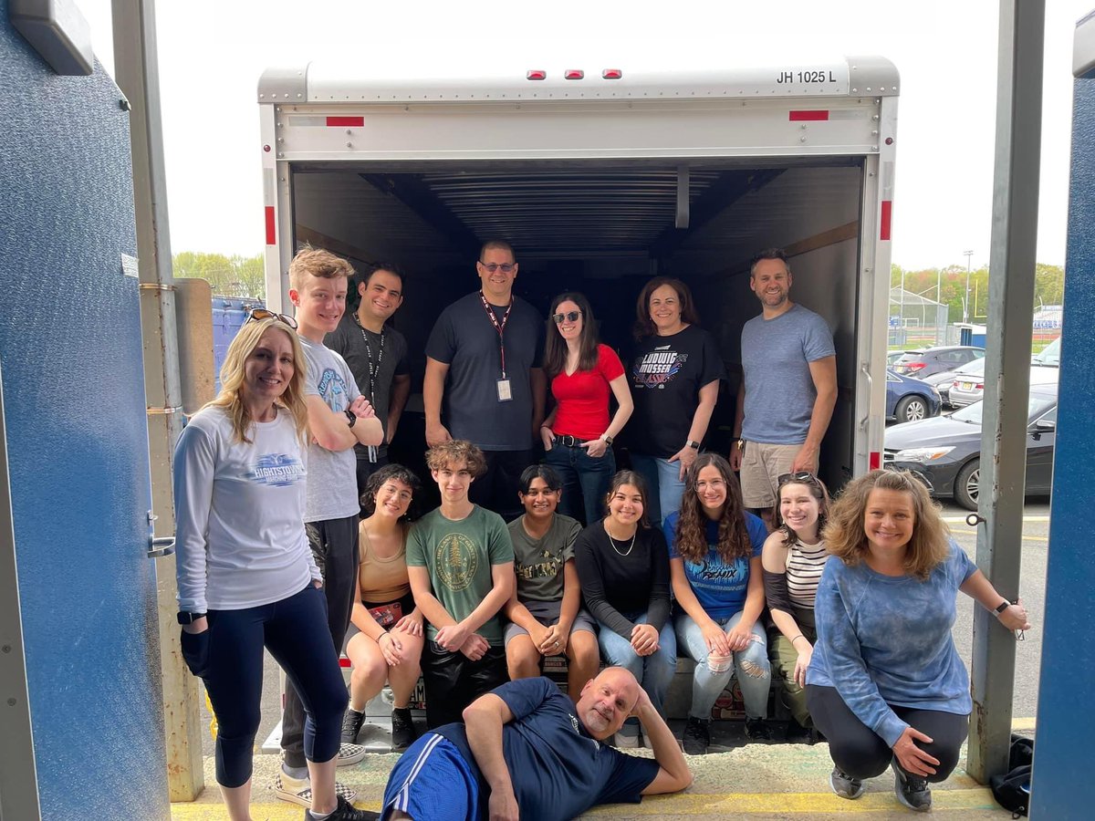 The truck for Disney is loaded!! Thank you to everyone who helped today!!