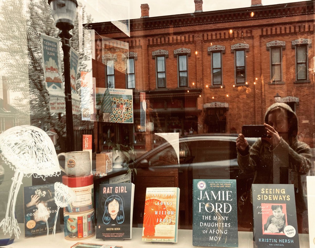 kristinhersh's tweet photo. taking a picture of my own books in a shop window…hashtag no shame whatsoever https://t.co/DyWc26BwYb