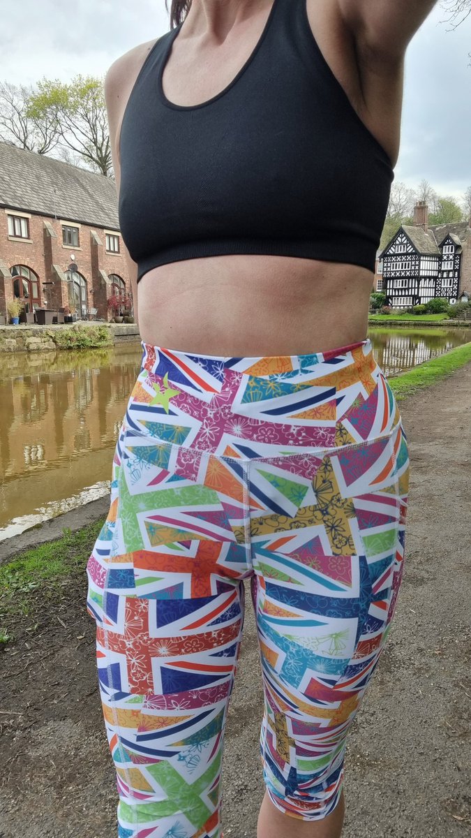 MrsTeenyB's tweet image. Perfect afternoon to take my new @FlanciActive pants for a run #flanci #flancipants #running #McrRunning #active