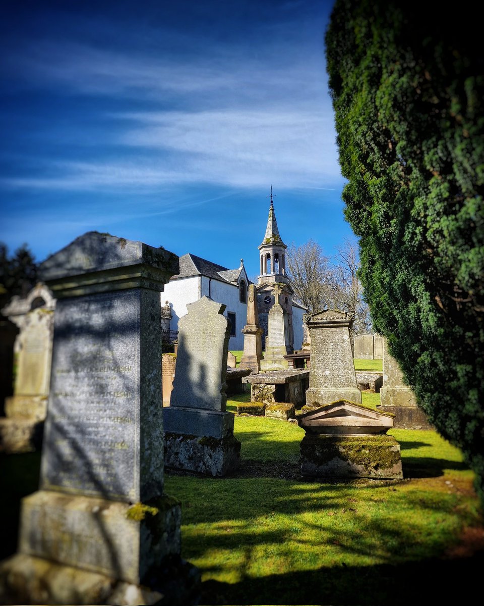 A glimpse of Culter Parish Church, parts of which date back to the 12th century apparently!! @VisitScotland @VsitLanarkshire @ScotsMagazine #Church #Culter #coulter #Scotland #scotspirit #History #southernuplands