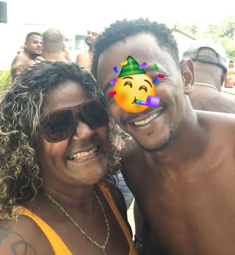 Edgarddois2D's tweet photo. Amor e só de Mãe, meus parabéns Mãe eu te amo muito 😍💝❤️🎉🥳 https://t.co/c9AiwLJkCf