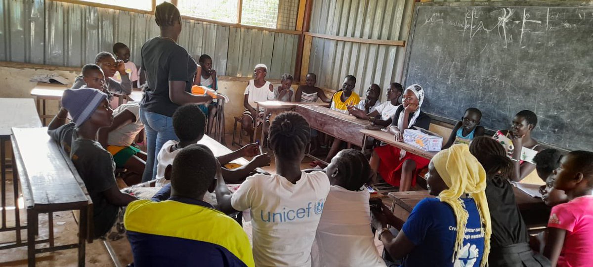Refugee Teens Talk tweet media