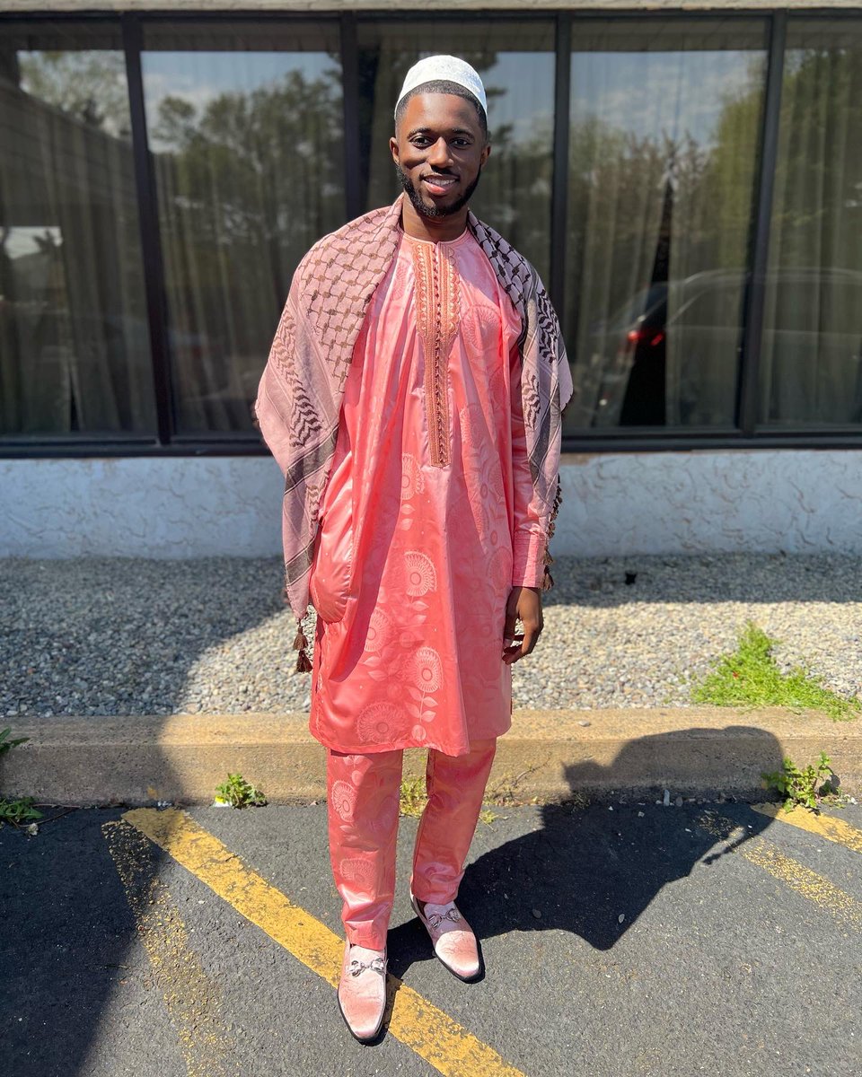 umar__z's tweet image. عيد مبارك