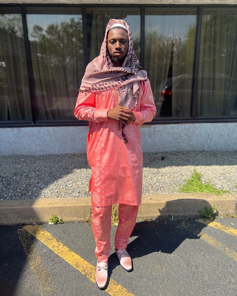 umar__z's tweet image. عيد مبارك