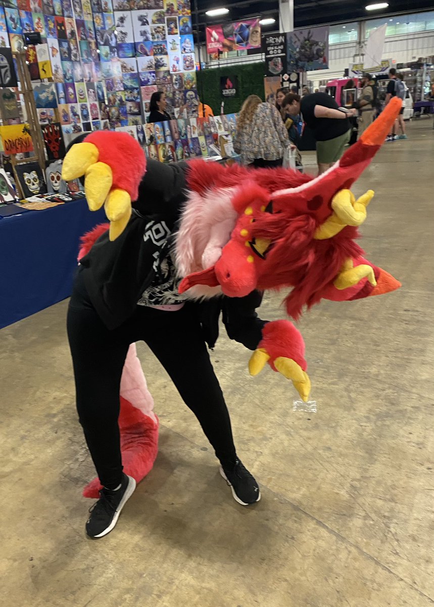 craftycovenco's tweet photo. I got to do a small test run of Whimsy at a local con! Didn’t get to suit for very long because of my health but I had fun! https://t.co/pzG0oVlQPa