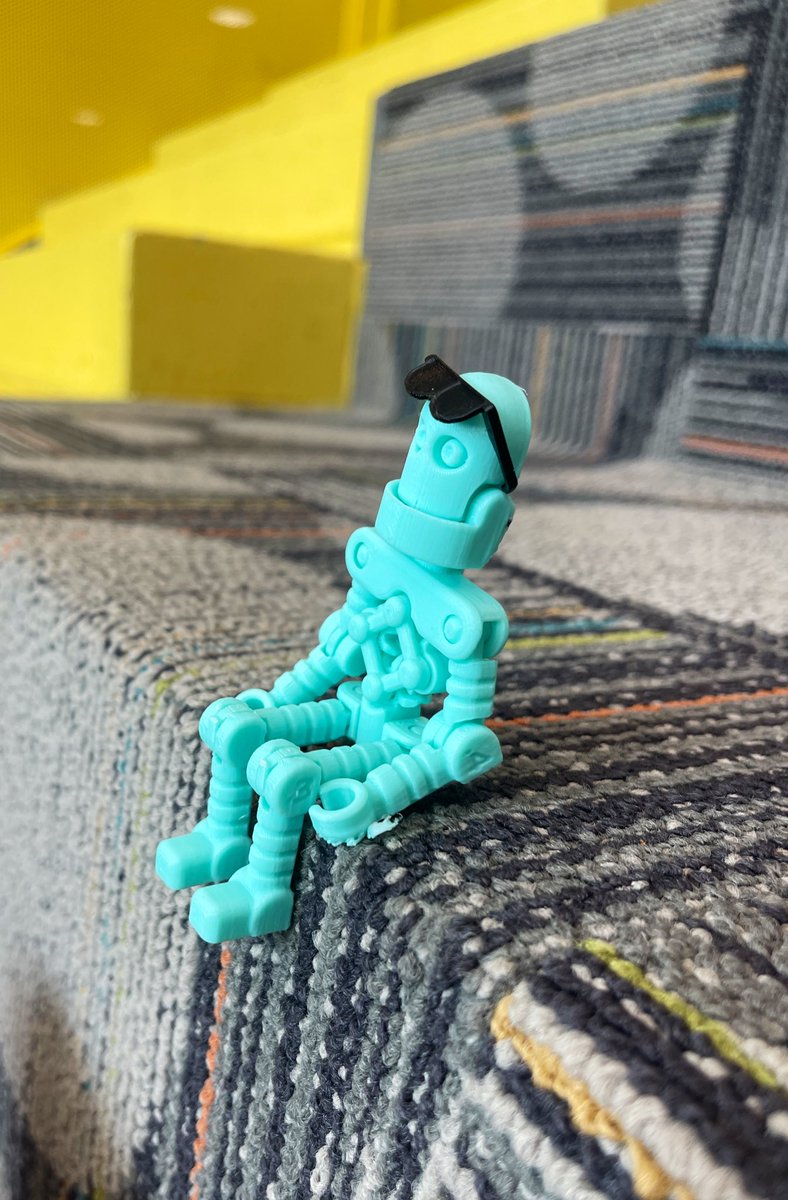 Ms. Kruchkowski 🍎 tweet media