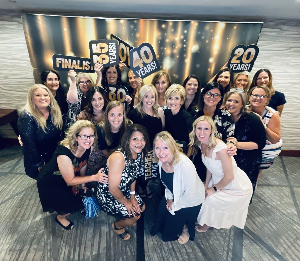 MsHite_STARS's tweet photo. Last night OSE celebrated 2 Fabulous Educators at our 2023 LISD Banquet. Sarah Littlefield and Traci Logue. We are pleased to Announce that our Assistant Principal Traci was named AP of the YEAR! Fun and Exciting night. 👩🏼‍🏫🥇@Fearless_Teach #onelisd https://t.co/u3S4SsfTAk