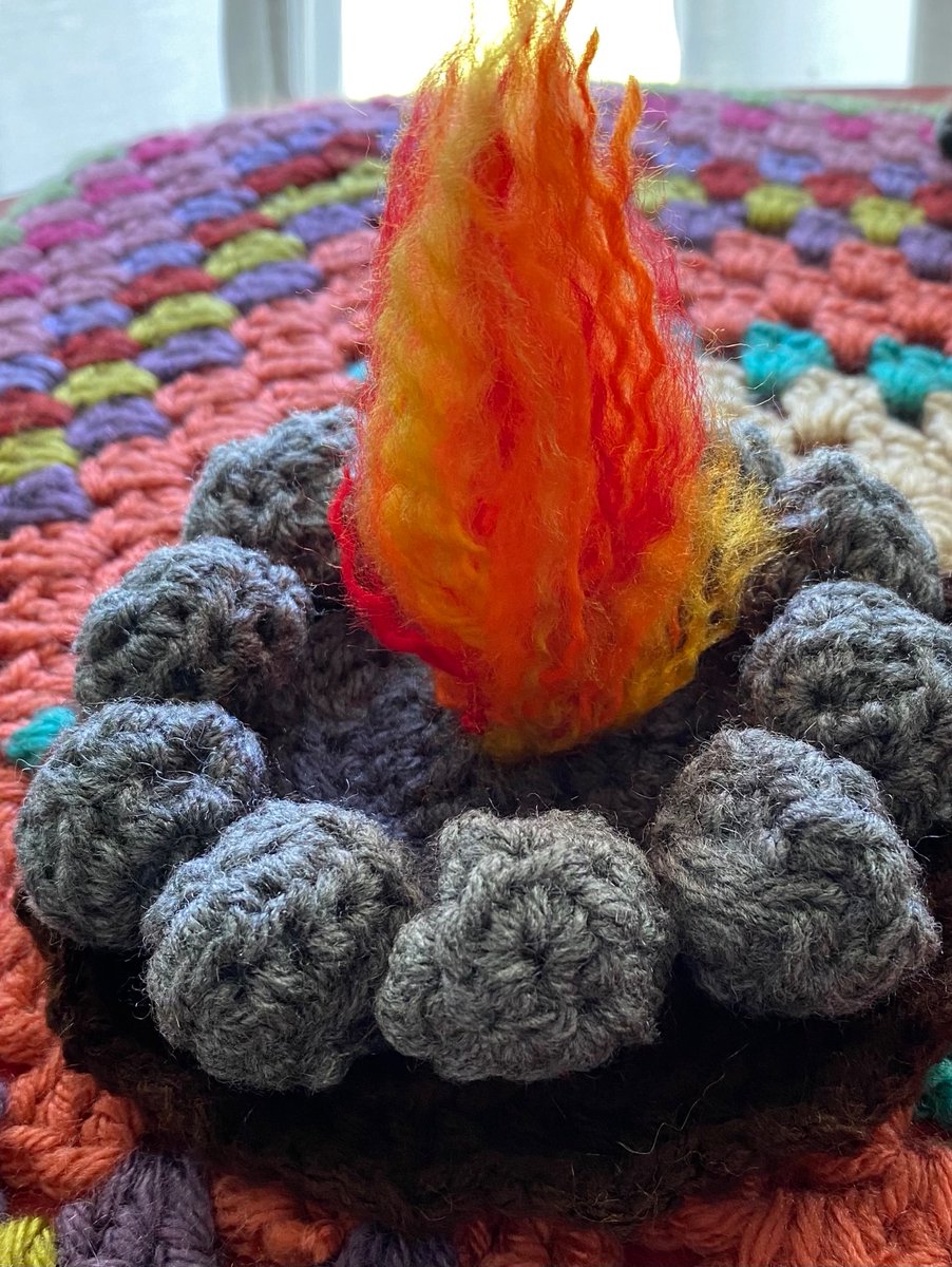 coffeegirl_77's tweet photo. Love this pattern by Sharon Ojala. It's beautiful and not too hard to #crochet 🧶😊 There is a marshmallow pattern and a cool dragon also. I mean something has to eat the marshmallows 😄 #pitfire #crochetlife #SaturdayVibes https://t.co/ZsMicVz6KA
