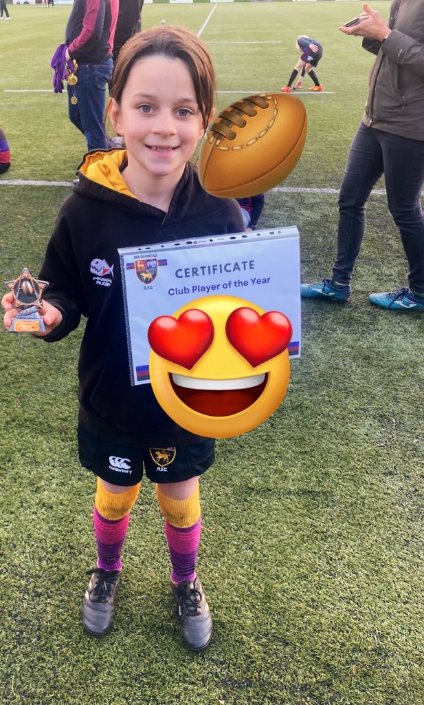 crm_eh's tweet photo. Thank you for signing her ball this week at Bisham - it was obviously lucky as she came away with this last night! She looks up to you all so as a proud mum, thank you and see you next week 🙌🏻🌹@abbydowberg @MaudMuir @SadiaKabeya @maidsrfc @HTSchoolCookham https://t.co/JlVRB0OlHG