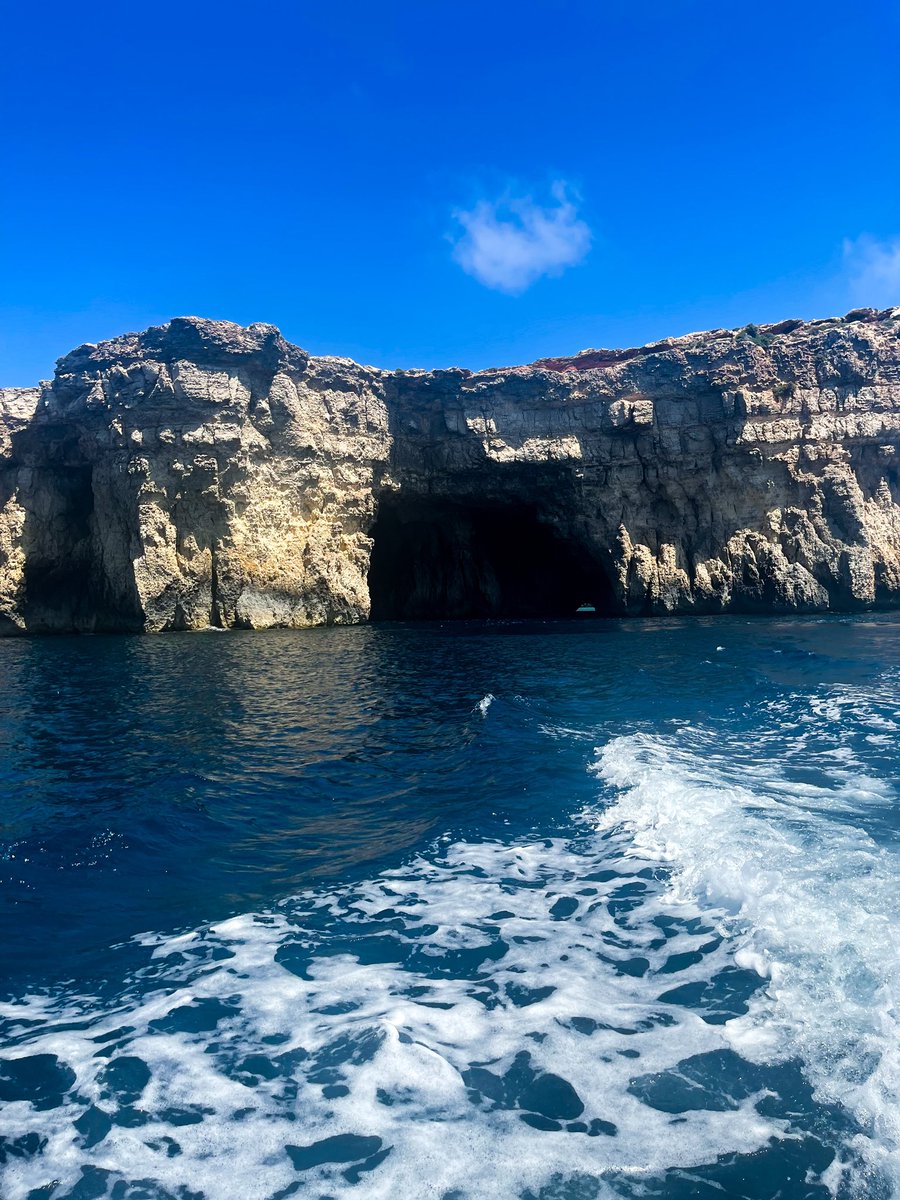 rootsdarlinggg's tweet photo. What an amazing day it was today still gutted that I didn’t bring my camera with me 😤 @forrestleigh @EUErasmusPlus #erasmus #erasmus2023 #malta #bluelagoon https://t.co/j7FvHmMJrW