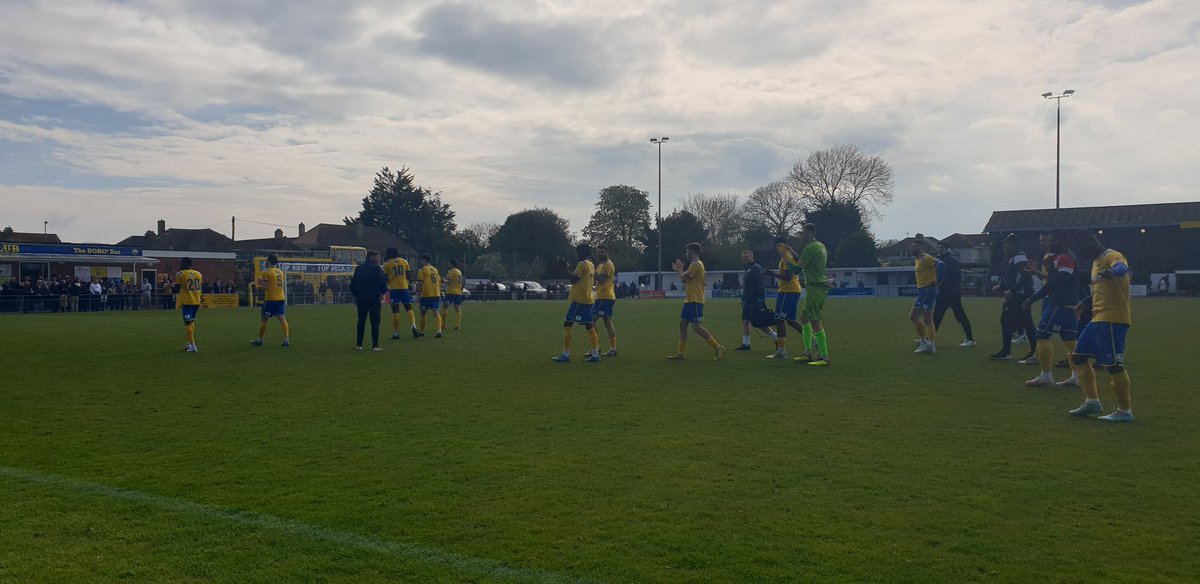 BAMuszwitz's tweet photo. After a difficult season,  a final day 3-2 win for  @GosportBFC against a very decent @BeaconsfieldFC https://t.co/mCMAL0Eehh