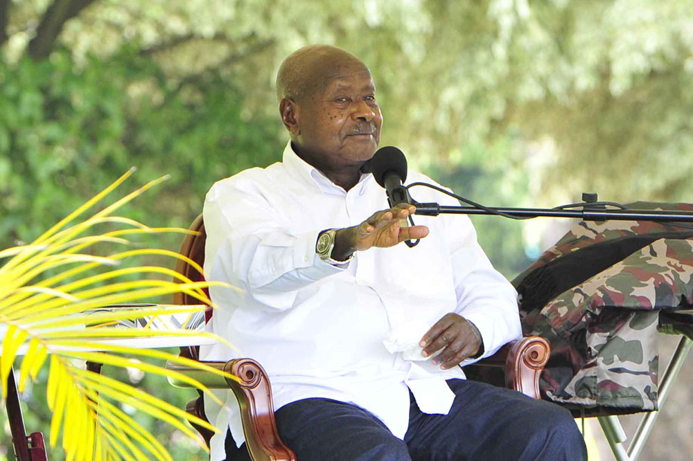 SpecialDuties_'s tweet photo. President @KagutaMuseveni: All hoteliers must fully train their staff and provide information on television screens at their receptions and in the rooms about the country’s tourism locations and how to get there. They should also show health and safety standards about how we control diseases in #Uganda. They should display the various entertainment places and how to get there. @MTWAUganda should enforce this immediately. This will allow tourists to consume our cultural products, our food and spend more in the country. Uganda can easily earn all the USD 6BN you are looking for from tourism alone If we focus on making those who arrive happier than they came by meeting their expectations. 
#M7TourismBroadcast

@wekesa_amos @ExploreUganda