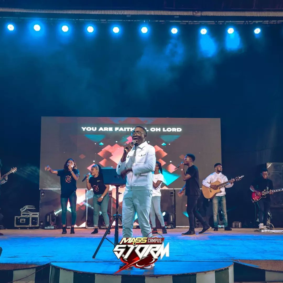 mass_movement's tweet photo. #MASSCampusRevivalStorm at #ObafemiAwolowoUniversity last night was that one-in-a-lifetime kind of meeting.
Just when we thought we’d seen it all with #MASSX, we witnessed another dimension of such MOVE of the Holy Spirit!
The word came with POWER!
The worship ENRAPTURING !! https://t.co/KB89nugbTo
