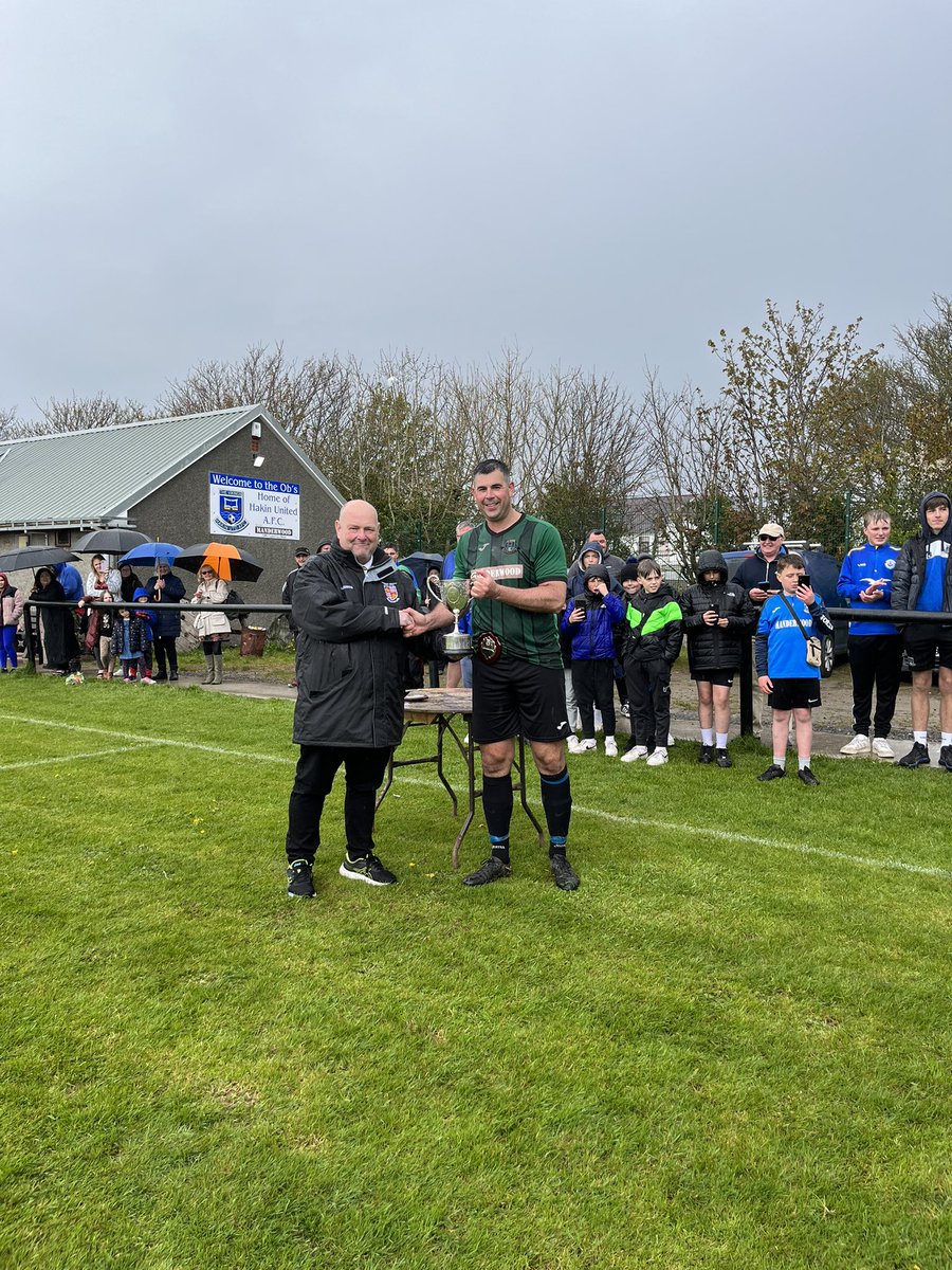 Congratulations to our 2nds who beat <a href="/SolvaAFC/">Solva AFC</a> 3-1 today, to be crowned Manderwood 2nd Div Championsl.  Well done lads ⚽️🟢⚫️🏆🍾