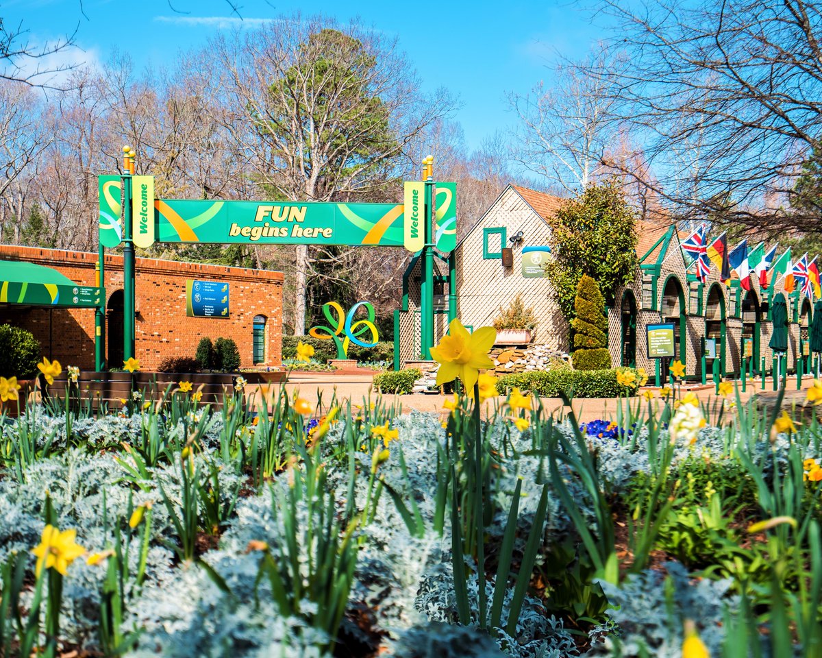 BuschGardensVA's tweet photo. Happy Earth Day 🌿 

We are excited to announce that Busch Gardens Williamsburg &amp; Water Country USA are now “Virginia Green“ certified with the Virginia Green Travel Alliance, an award that recognizes our commitment to conservation and environmental preservation! https://t.co/Bii0HAq3mm