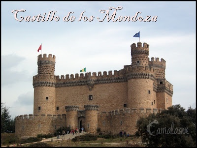 camalaque's tweet photo. MANZANARES EL REAL Y SU CASTILLO. RETROCEDIENDO EN EL TIEMPO. https://t.co/HZuj78sOEd https://t.co/UfFwFN65K2