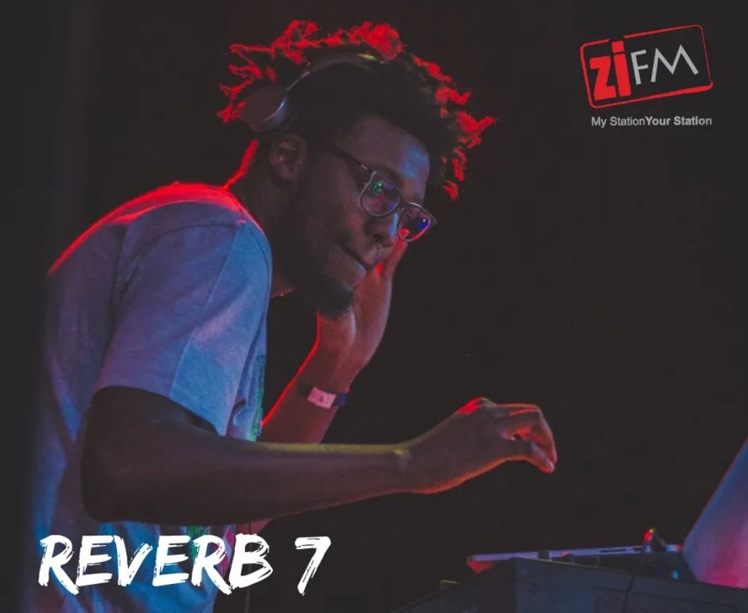 HillaryTakudzwa's tweet photo. CURRENTLY tuned in to some heavenly, fine, excellently bouncy #Afrohouse #Afropop sounds selected by @reverb7 on @ZiFMStereo #Afrobounce.
#Zimbabwe #music #zimsphere #afropopmix #afrohousemix #amapianomix #radio https://t.co/Hlzk2tM2QL