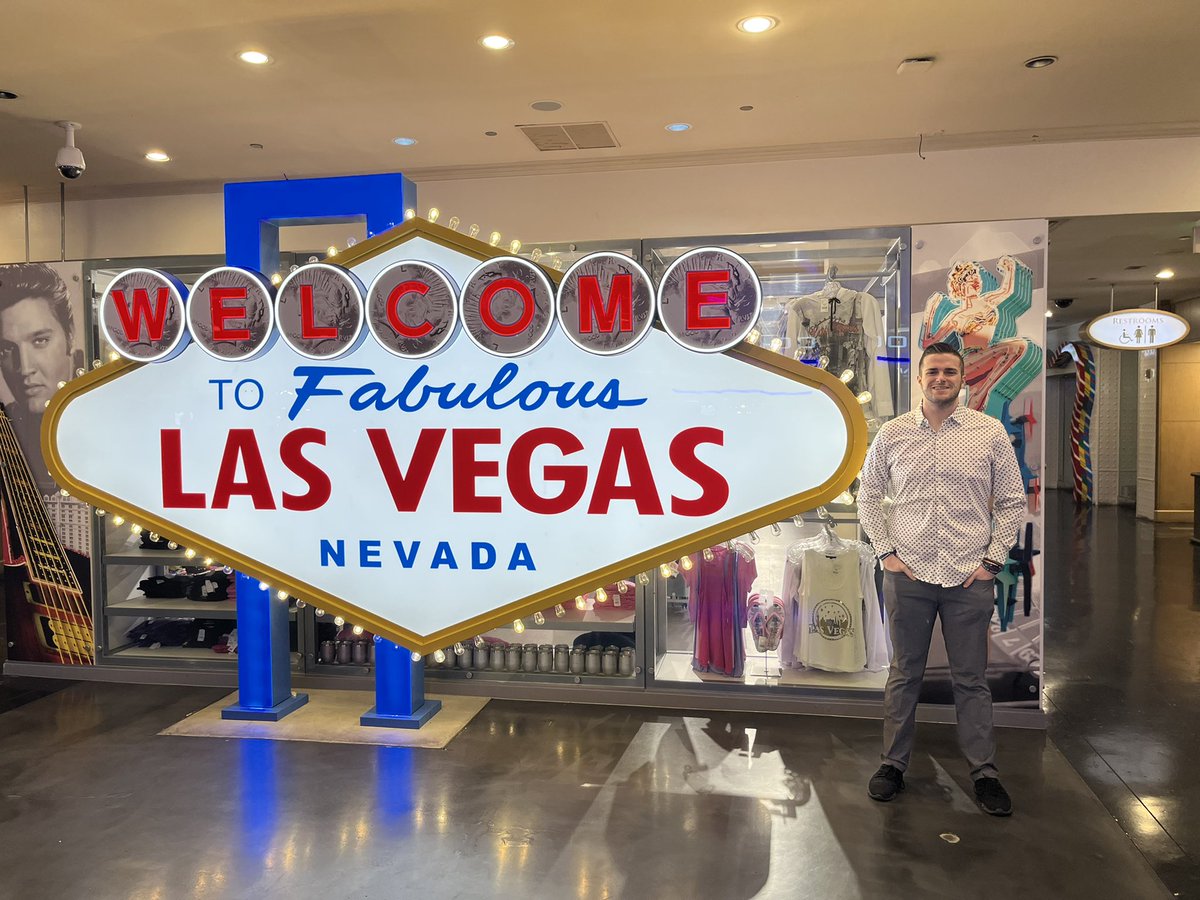 This past week, I had the honor of representing WJCU at the 2023 BEA Convention and NAB Show in Las Vegas.

Thankful for this opportunity to network with industry professionals and fellow students while enriching my knowledge of the broadcast industry!

#BEA2023
#NABShow