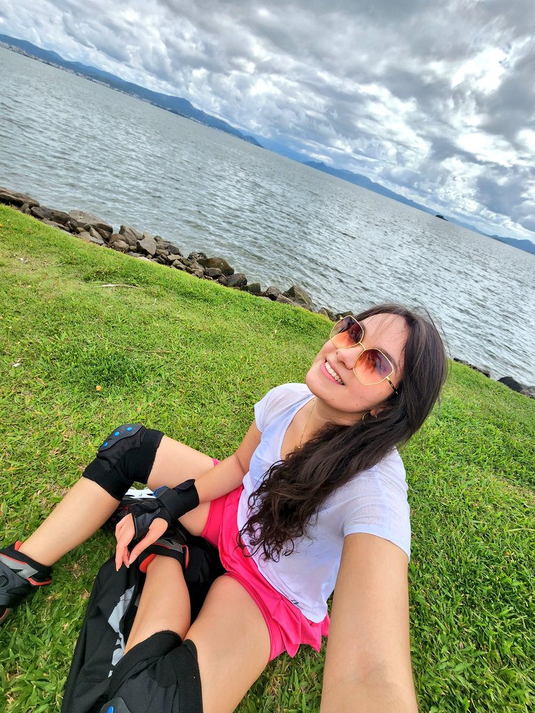 Jennidez's tweet photo. #Sabaduderoler #roler #floripa #Abril 💃🍂🍁 https://t.co/bCdav7ODiM