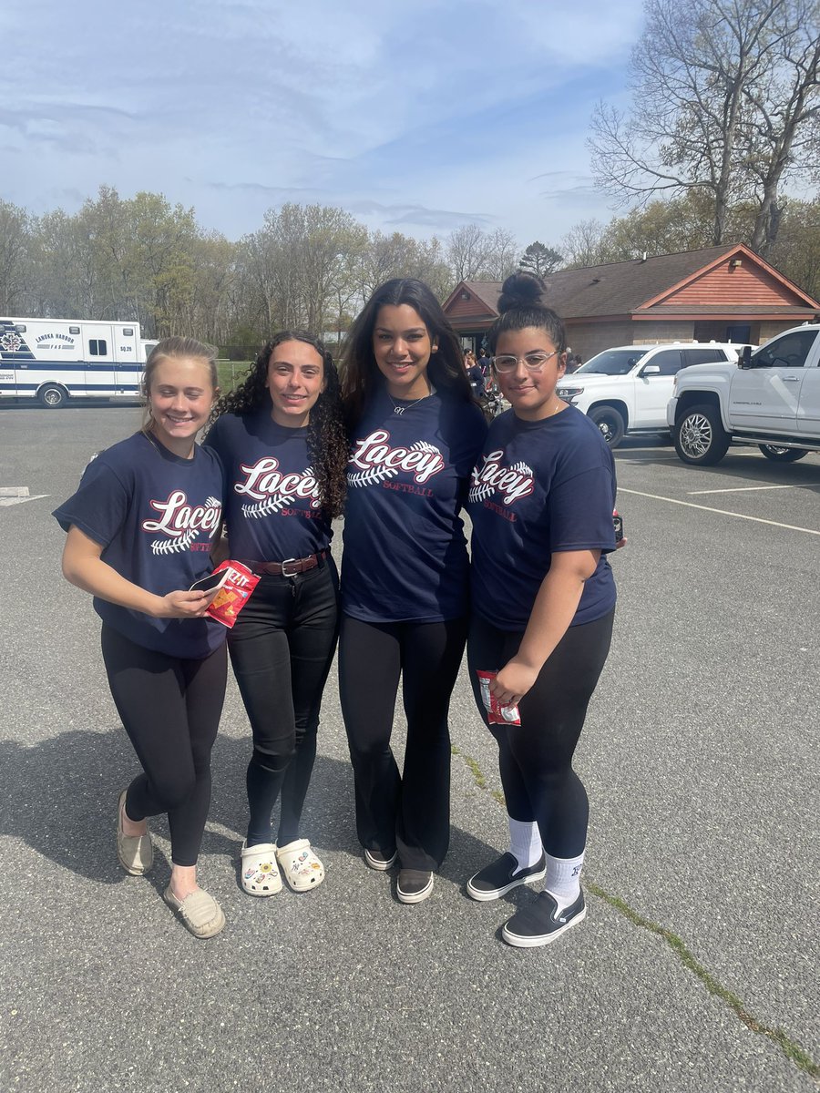 Lacey HS Softball tweet media
