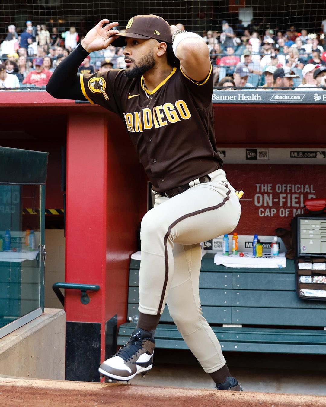 Nice Kicks on X: Fernando Tatis Jr. with the custom Travis Scott x Air  Jordan 1-inspired cleats 🔥🌵 @trvisXX  / X