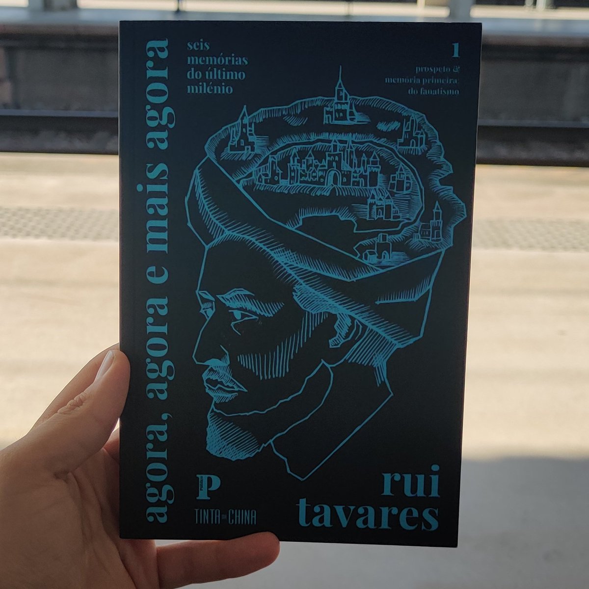 pedrodrelvas's tweet photo. O melhor podcast em português agora em livro: "Agora, agora e mais agora" do @ruitavares
Vale muito a pena ouvir / ler! https://t.co/aIGBDbNie4