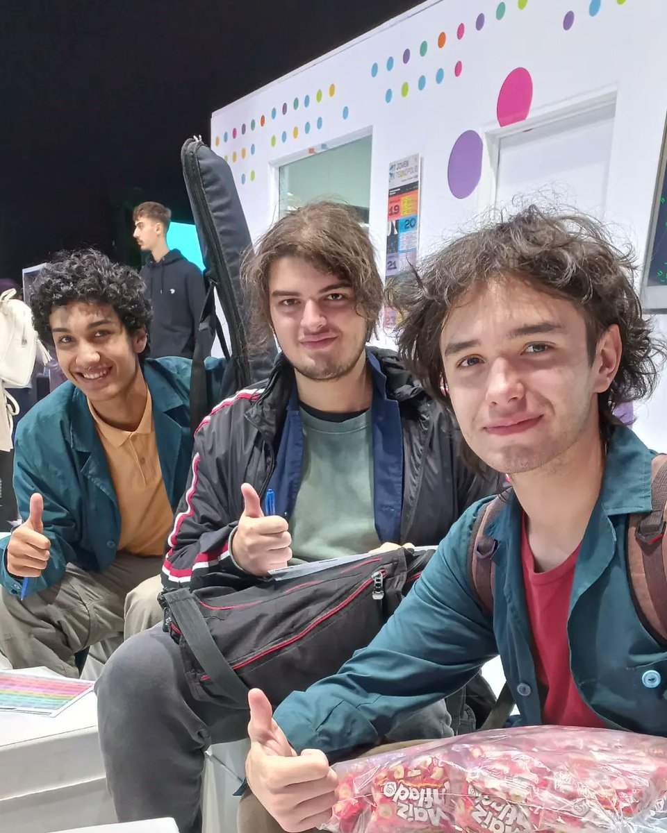 SPUTecnopolis's tweet photo. 👉 Pasa por el espacio “Construyendo Vocaciones” en el stand del Ministerio de Educación de la Nación. Te esperamos en nuestros talleres de orientación vocacional. 

@TecnopolisArg
@PUniversitarias https://t.co/Xanpcimayk