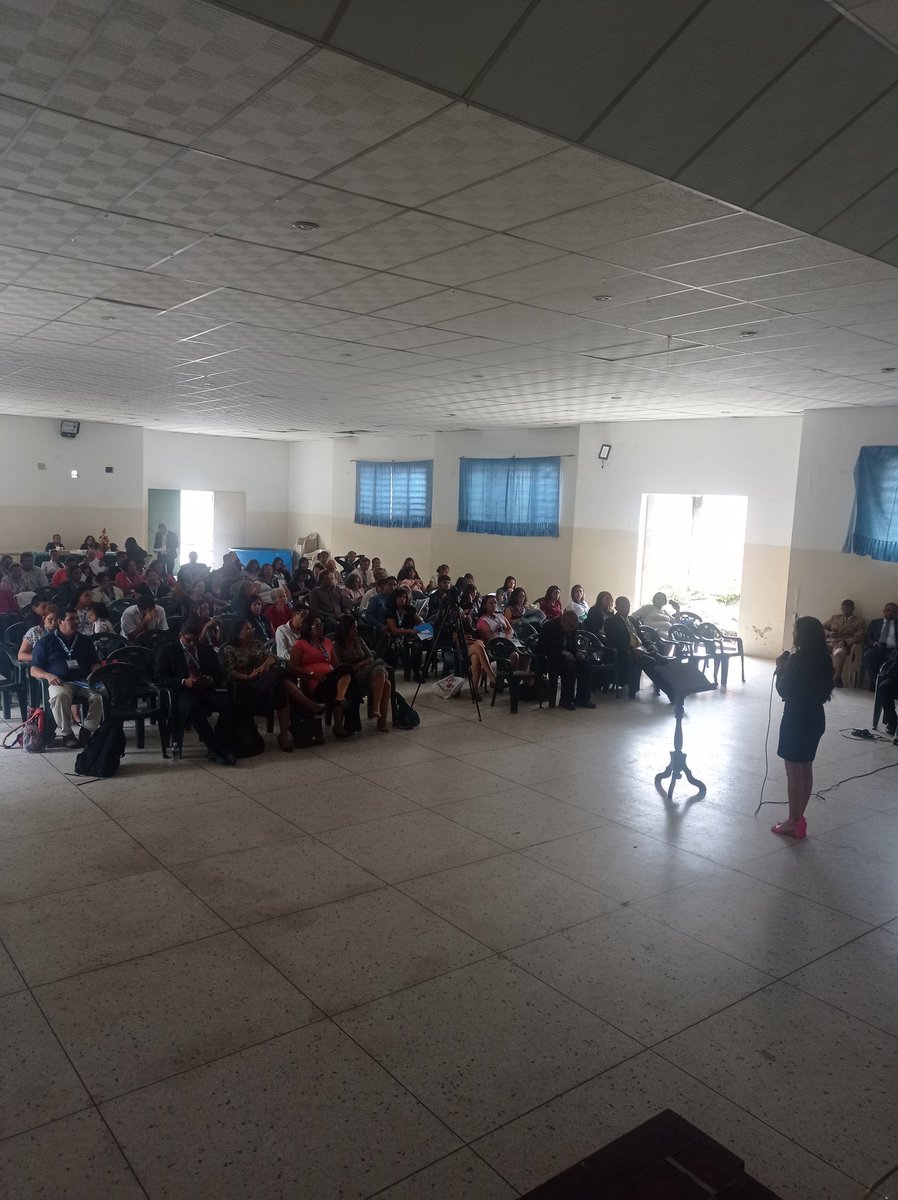 Más de 60 delegados de las diferentes iglesias del territorio Centro Sur participaron en el Festival del Ministerio de las posibilidades manos que sirven, manos que ayudan, manos que sostienen