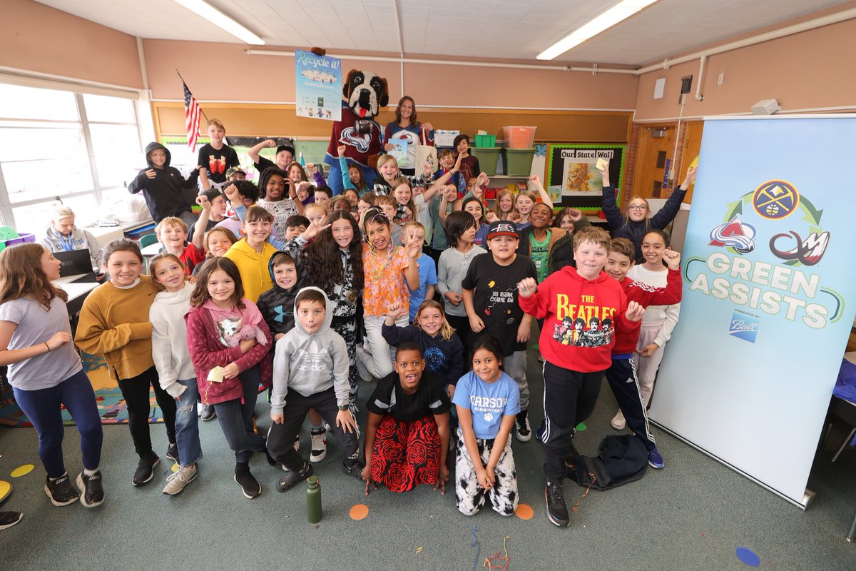 Avalanche's tweet photo. It is never too early to educate the next generation of sustainability leaders!
Happy Earth Day from our family to yours!
#RecycleIt #GoAvsGo https://t.co/agPIO4b76G