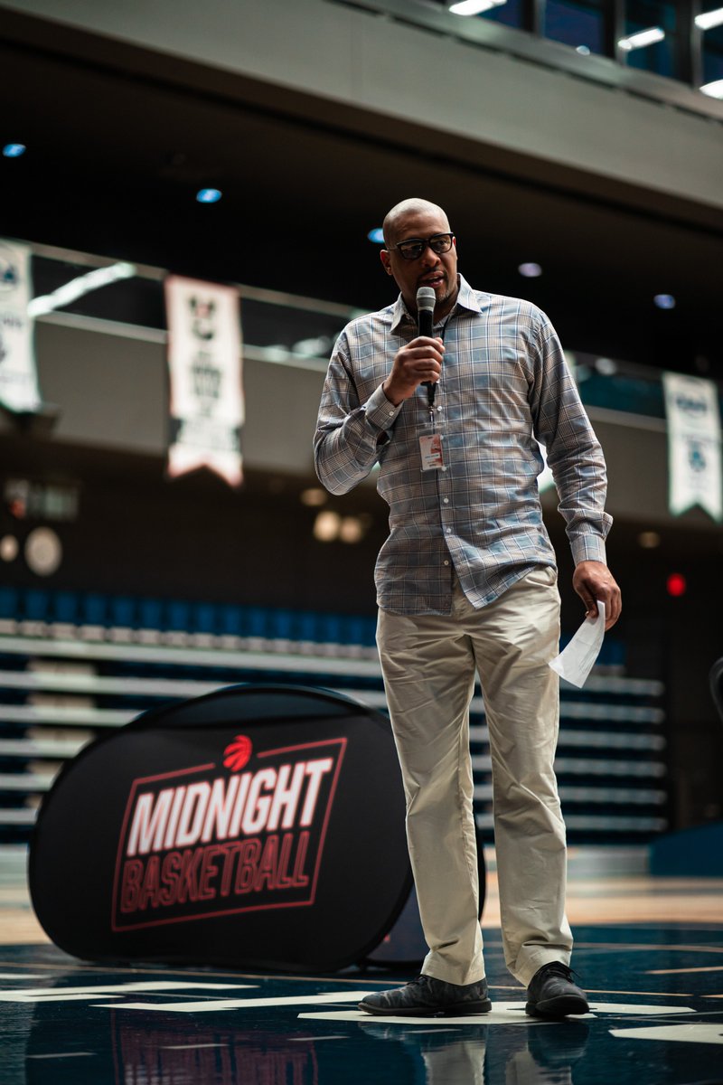 We are so happy to welcome back TCHC's Midnight Basketball League to Goldring Centre! Guest speakers included former NBA all-star and Toronto Raptors Assistant Coach @jamaalmagloire, and Blues head coach Madhav Trivedi! 🗞️: bit.ly/43SJOG3 WE ALL #BLEEDBLUE | #WeAreTO