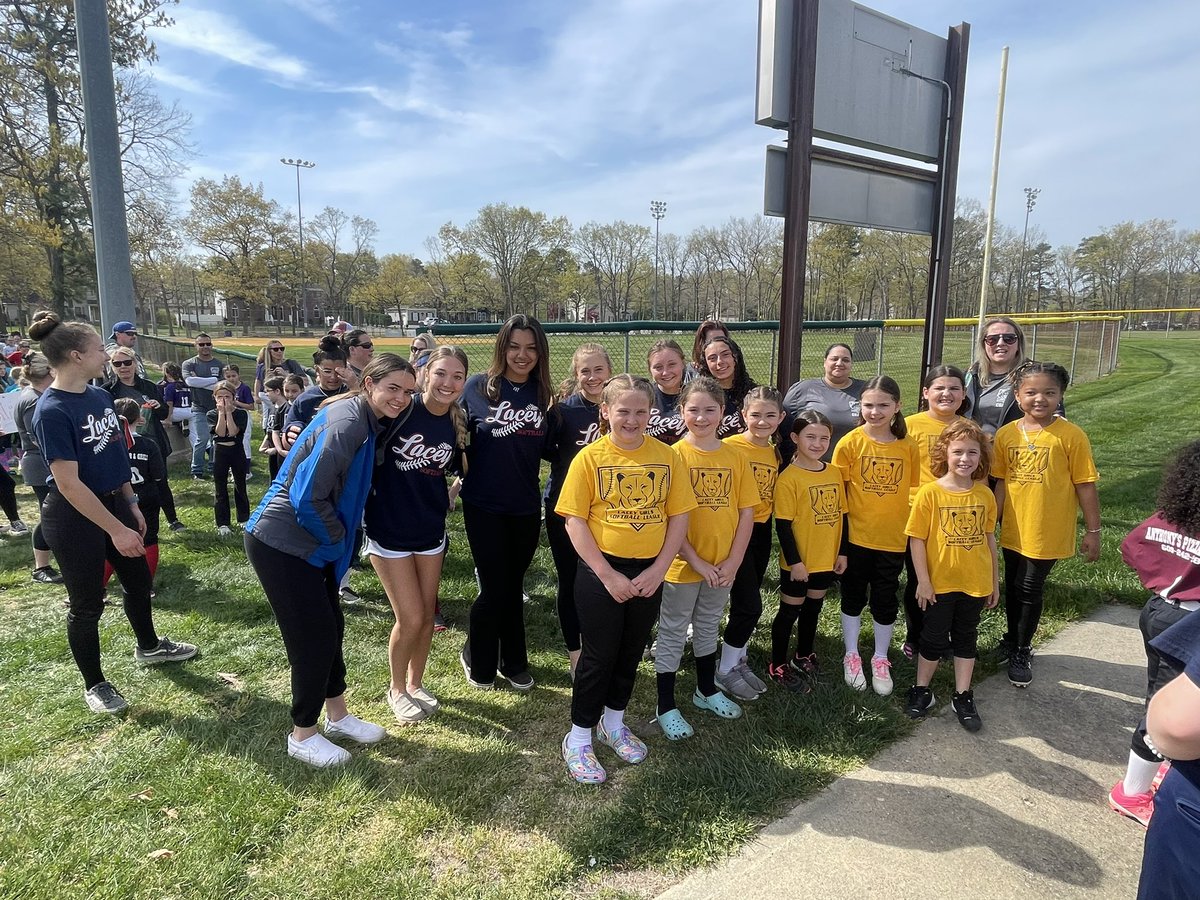 Lacey HS Softball tweet media