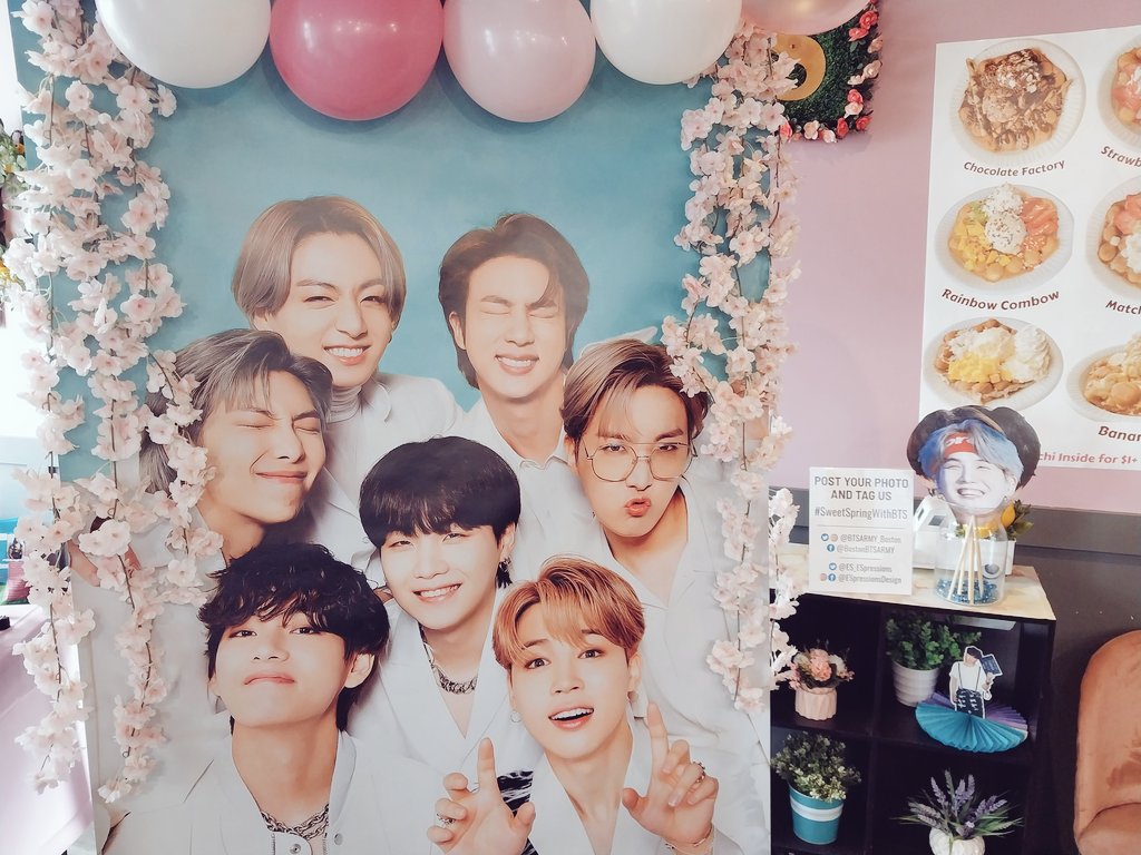 BTSARMY_Boston's tweet photo. #SweetSpringWithBTS 🌸 with BostonARMY and @ES_ESpressions has bloomed here at Sweet Sip!!

Bring a bag for alllllll the freebies, merch and prizes we have!

We can't wait to see you!! 🥰 https://t.co/apXprwuwId