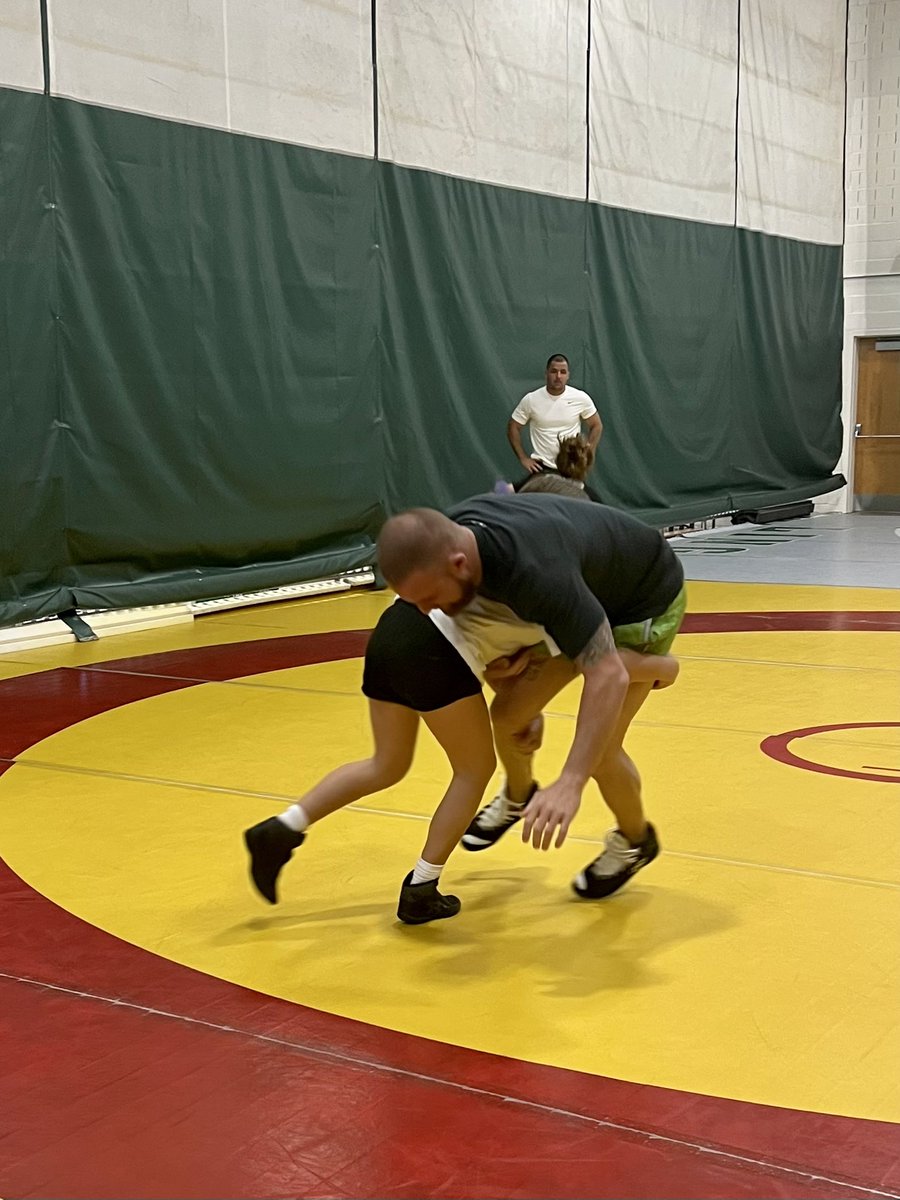 Saturday send off workout for The Father Devine Florida National Duals Qualifier.
Good Luck Jocelyn and Ana!!   #TCOB 

#FlaglerWrestlingClub    #FlaglerGirlz😎
