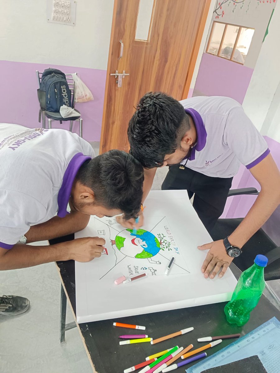 DehradunDdugky's tweet photo. #Earth 🌎 #Day #celebration at #DDUGKY #Training_Center #Dehradun #Uttarakhand #Skill_on_Hills
@basava_ias @nitikakh22 @CdoDehradun @SecyRDUK @Spmurd @NIRDPR_India @MoRD_GoI @DDUGKYMoRD @PMOIndia @ukcmo @pushkardhami @ganeshjoshibjp @MSDESkillIndia @NSDCINDIA @USRLMDehradun https://t.co/NjYCQJ5HWy