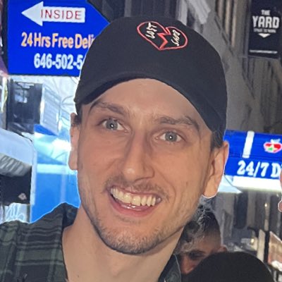 dan ☻ tweet media