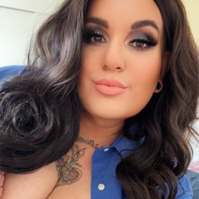 missbryanalopez's tweet photo. #NewProfilePic https://t.co/d4Ip6GuCfr
